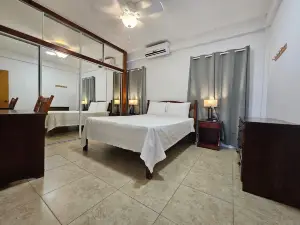 Aurela Residences