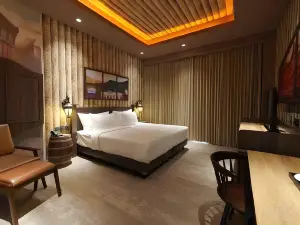 Jamboo Kingdom Hotel & Resort