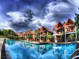 Elephas Resort & Spa