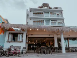 Bay's Inn Resort