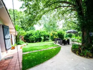 Mirguet au Jardin
