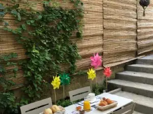 Les Chambres du Montréal et l'Hôtel Particulier