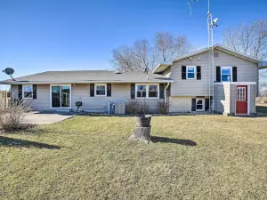 Rural Seneca House w/ Yard Near I-80