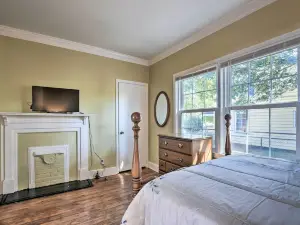 Cozy Greenville Bungalow ~ 2 Mi to Downtown!