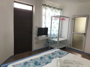 L'Étoile Bleue Hotel