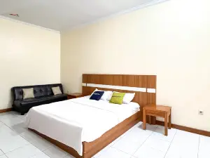 Urbanview Sabitha Kalijati Subang