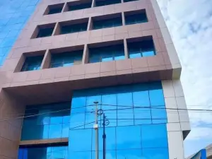 Cika Golden Hotel and Suites