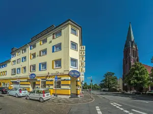 City Hotel