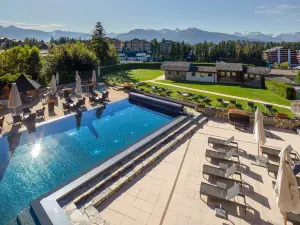 Hostellerie du Pas de l'Ours "Relais et Châteaux"