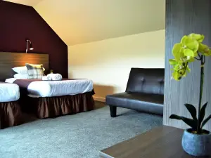 The Breadalbane Arms Room Only Hotel