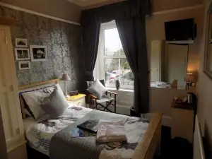 Glendale Guest House