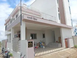 Gayatri bhakt niwas