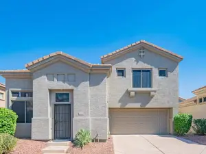 Stylish Cave Creek 3 Bdrm Vacation Home!