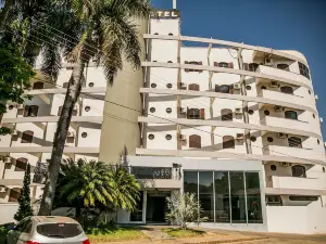 Piloes Palace Hotel