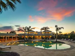 Sant'Efis Hotel