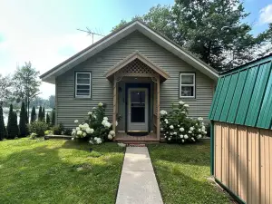 A Peaceful Family and Dog-Friendly Getaway in the Northwoods