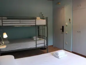 โรงแรม อัล ริอู