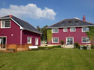 Lurgan House