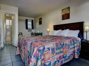 Sunny Beach Motel