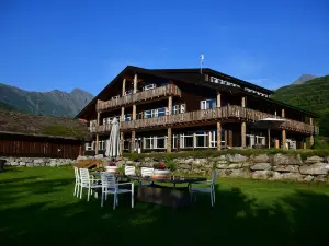 Blåtind Boutique Hotel