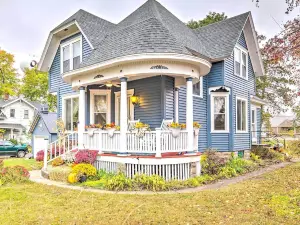 Pet-Friendly Osseo Home w/ Fire Pit & Yard!