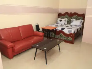 Flat Hotel Kandolo Gombe