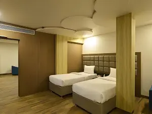 Hotel Jhankar Palace