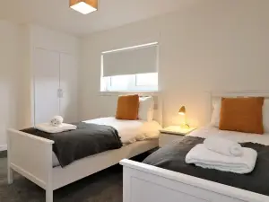 Signature - Belhaven House
