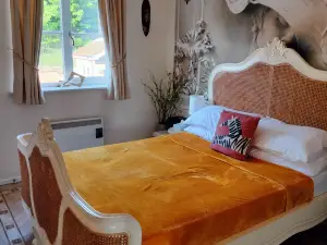 Luxury Apartment in Hemel Hempstead Uk for Couples and Executives, Free Wifi