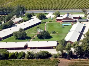 Coonawarra Place Motor Inn