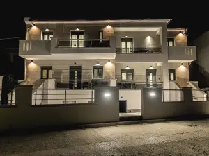 Rafkon Luxury Apartments - Myrina