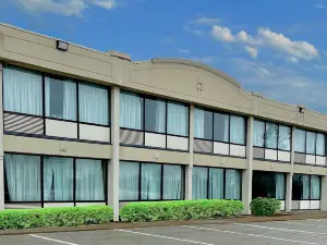 Residence & Conference Centre - Sarnia