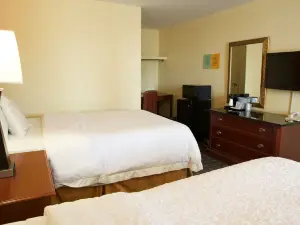 Highlander Motel
