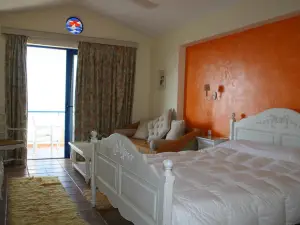 Agnadi Hotel
