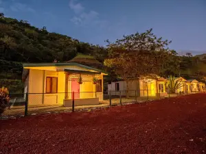 커피 피커스 빌리지 바이 아씨엔다 오로시