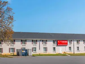 Econo Lodge Reading Airport