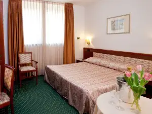 Hotel Marconi