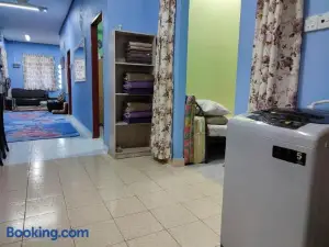 Homestay Tepi Sungai Golok