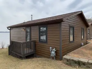 Lake Nokomis Breezy Bay Lakeside Cottage Quiet Retreat
