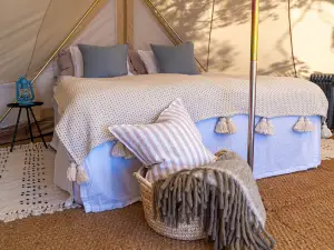 Snäckö Canvas Hotell & Kajak