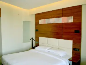 R K Residency