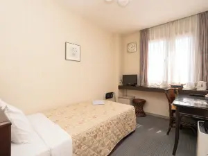 โรงแรมเอซ