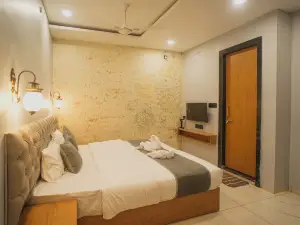 Hotel Bhopal Inn by Ten On Ten Stays