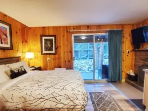 The Inn on Fall River & Fall River Cabins