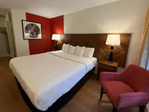 Ramada by Wyndham Arnprior