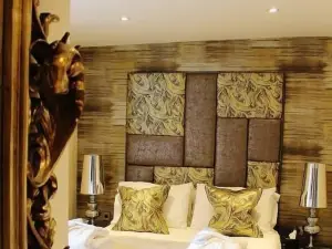 Boutique by Browns