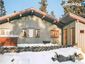Beautiful Home in Sjusjen with 3 Bedrooms and Wifi