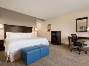 Hampton Inn & Suites Washington-Dulles International Airport