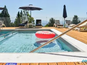 Pantheon Hotel & Suites