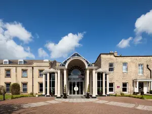 Mercure York Fairfield Manor Hotel